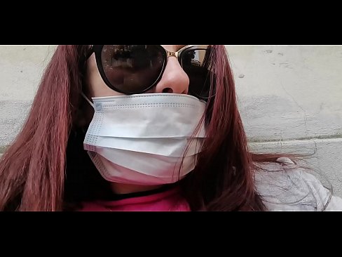 ❤️ Nicoletta mści się na sąsiedzie i sika w jego garażu (Special Covid19 Italian Quarantine) ❤️❌ Porno at us ❌️